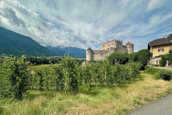 Vini venostani im Schloss Kastelbell